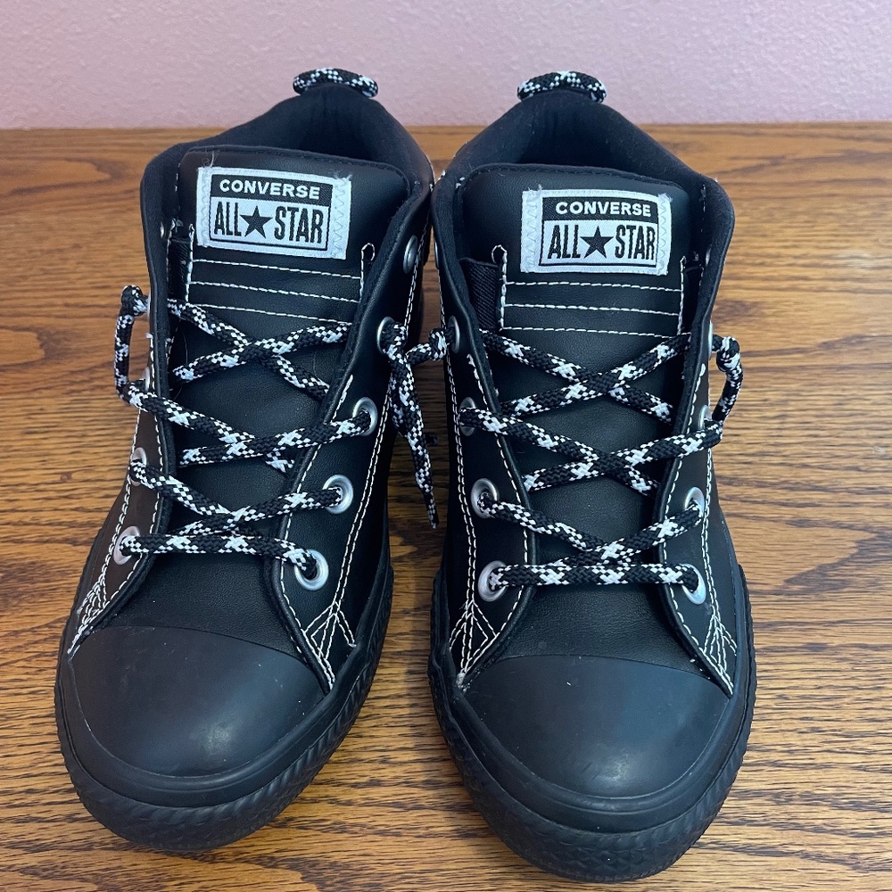 converse all star hi top shoes size 4 black